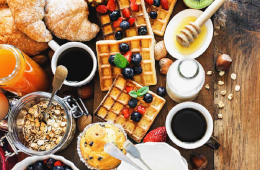 Le petit-déjeuner Le petit-déjeuner
